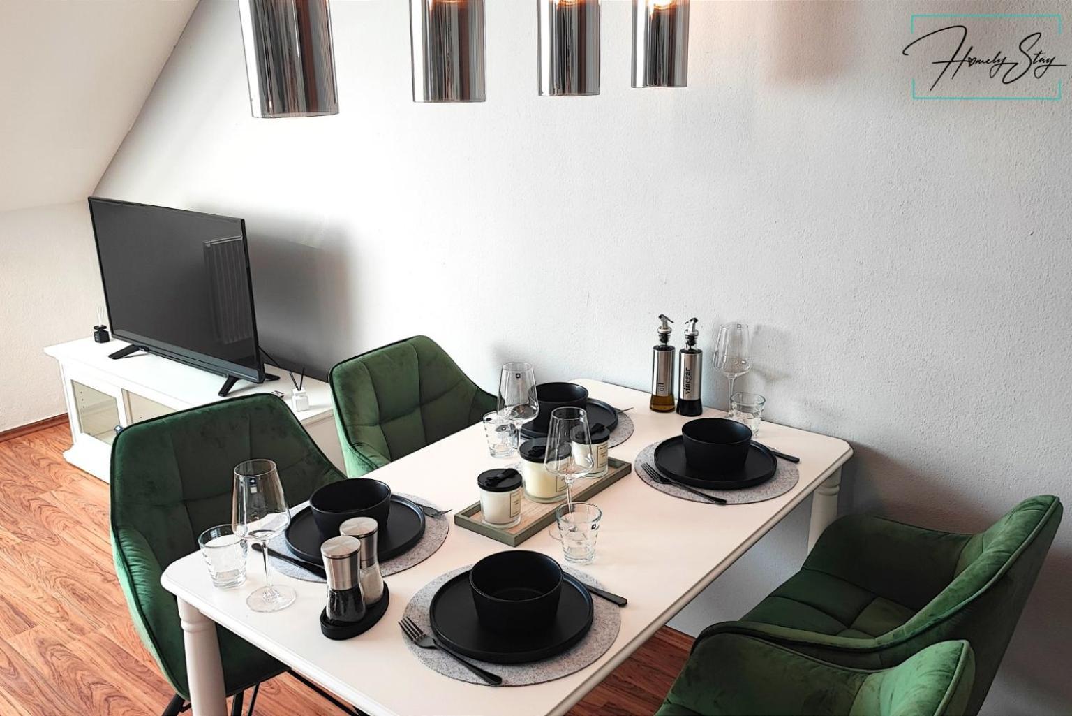 Homely Stay Serenity Greens - Stylisch Studio-Apartment With Kitchen - 10 Min To Central Station, Pet Friendly ミュンヘン エクステリア 写真
